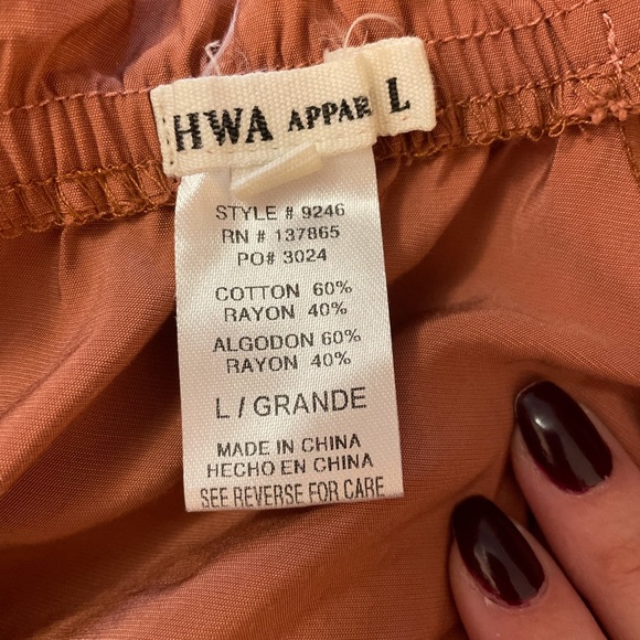 HWA APPAREL Dark Orange Top L - Picture 3 of 3